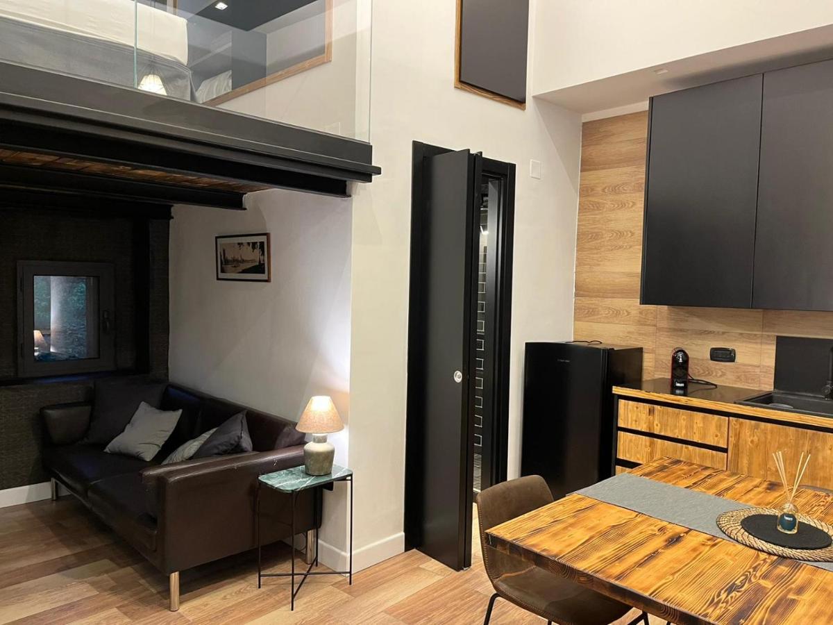 Apartamento Dreaming Castel Sant'Elmo Nápoles Exterior foto